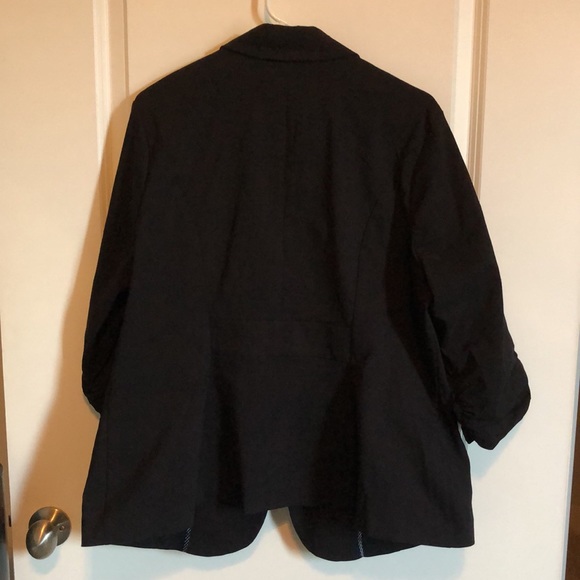 Torrid Studio Black Blazer Size 2 - Picture 3 of 7
